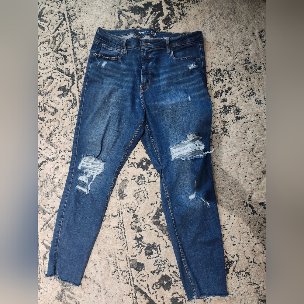 Old Navy 360° Stretch Extra High-Rise Rockstar Super Skinny 16